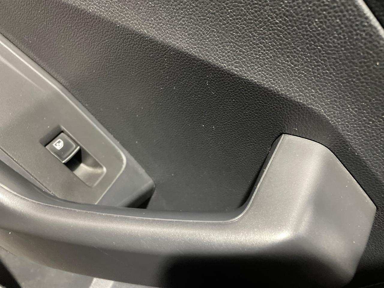 Volkswagen T-Roc 1.5 TSI DSG Style BlueMotion Technology VIRTUAL COCKPIT