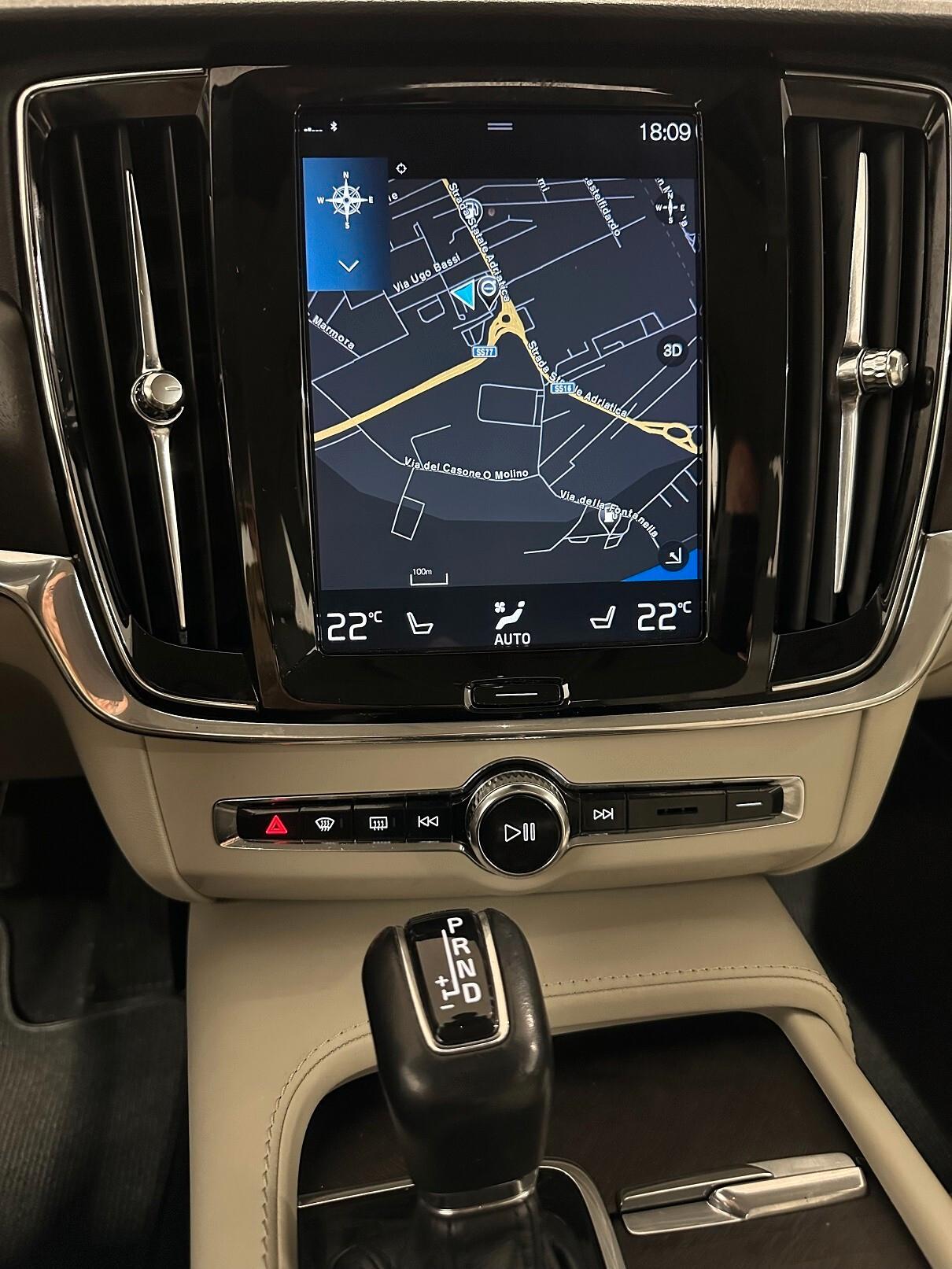 Volvo V90 Cross Country D4 AWD Geartronic Pro