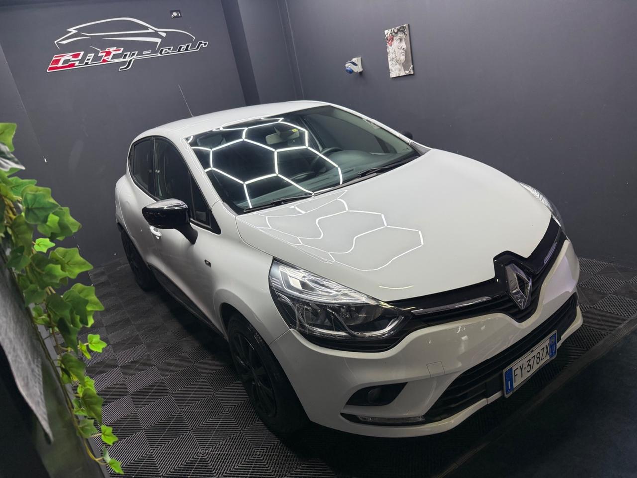 Renault Clio Sporter TCe 12V 75 CV Moschino Life