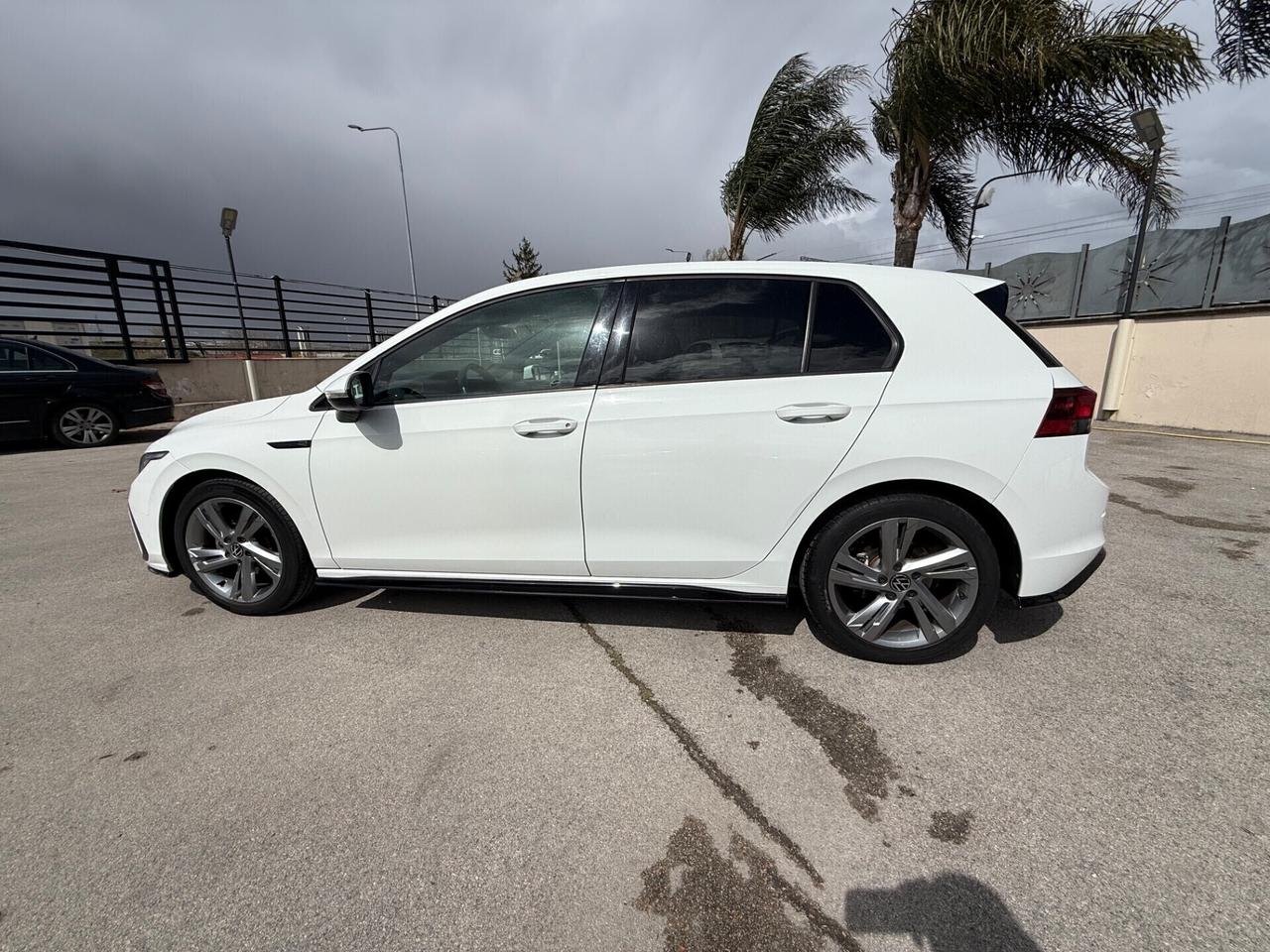 Volkswagen Golf 1.5 TSI 150 CV EVO ACT R-Line