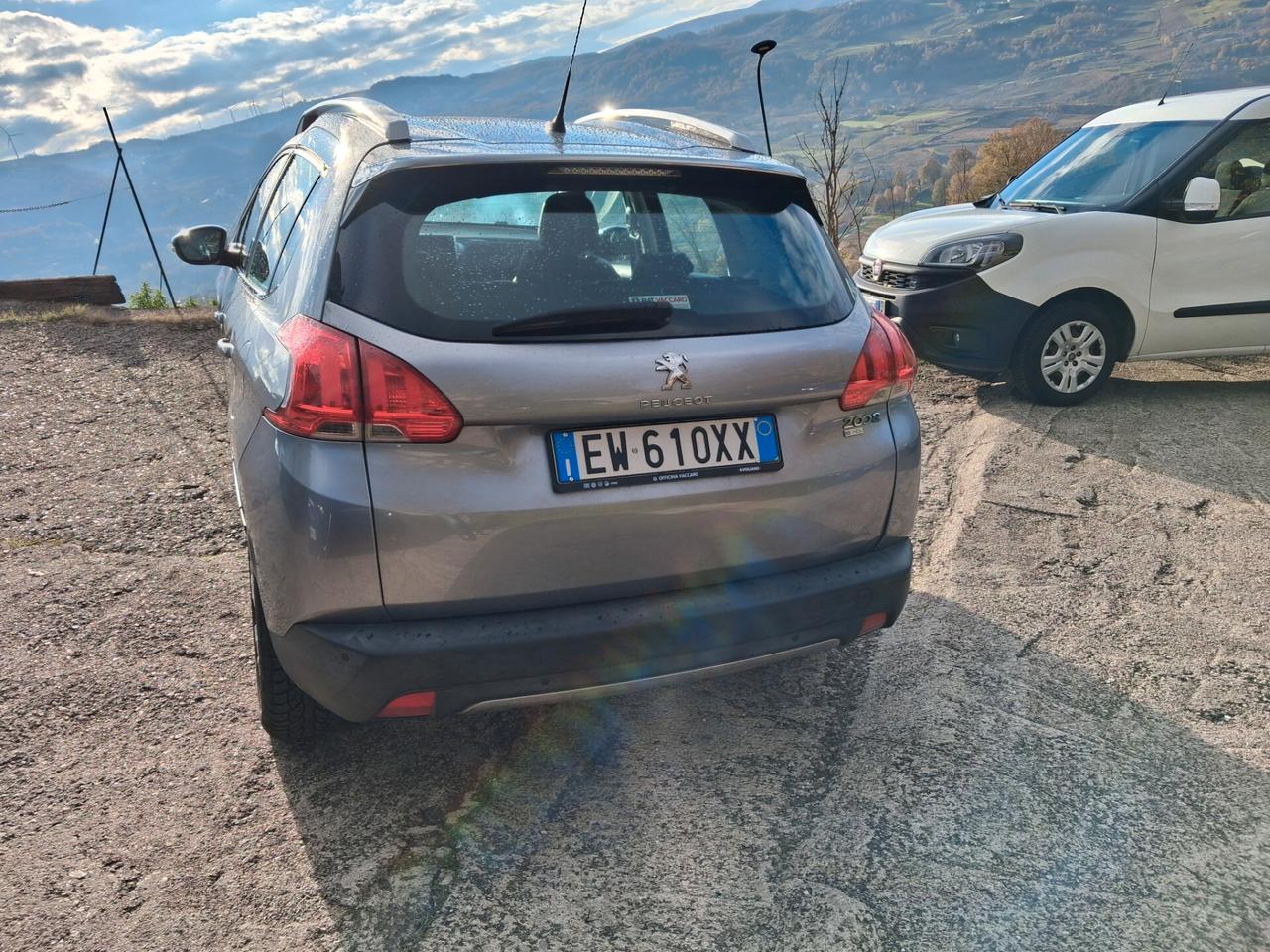 Peugeot 2008 1.6 HDi 115 CV Stop&Start Allure