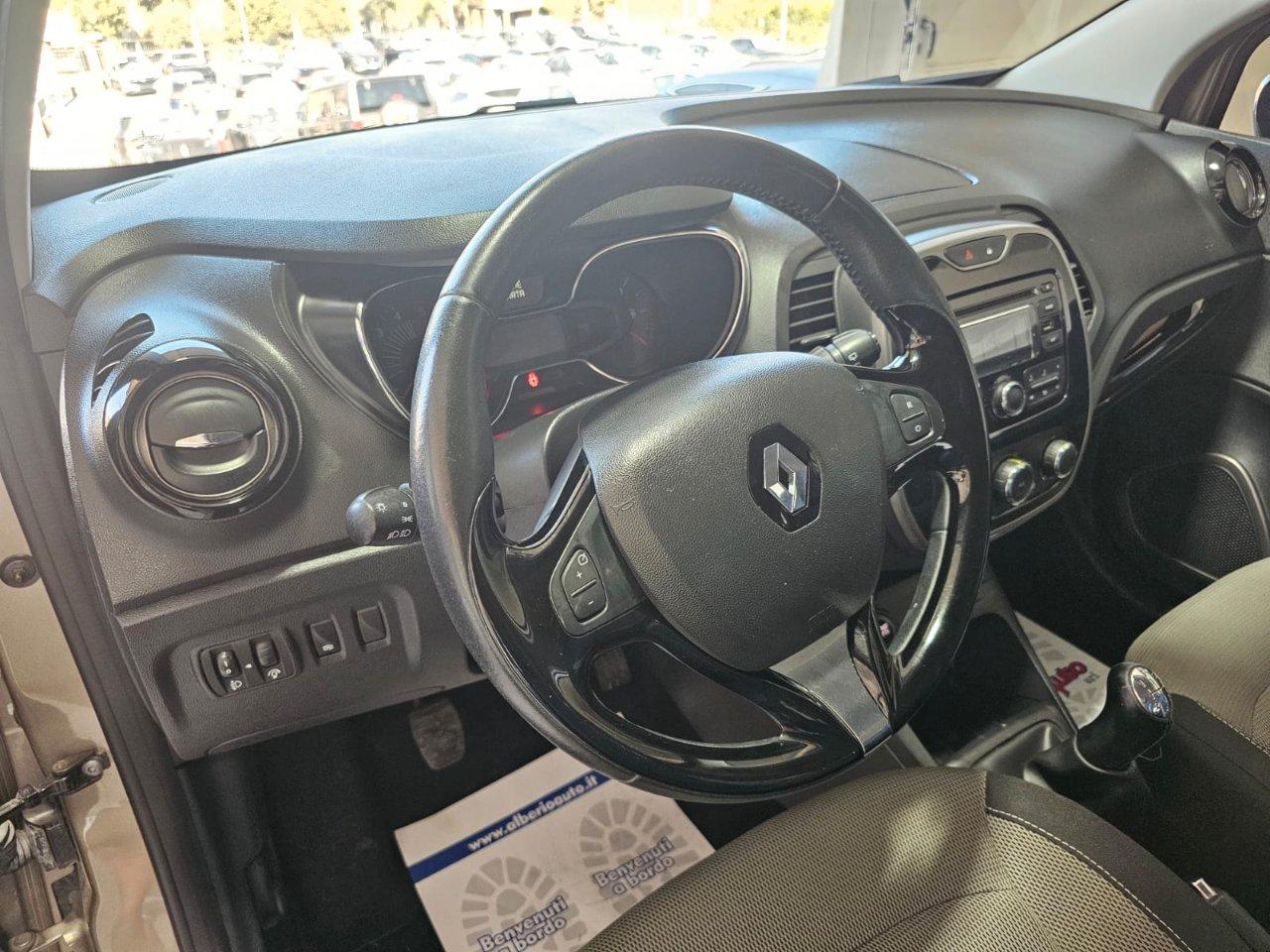 Renault Captur 1.5 dci Iconic 90cv