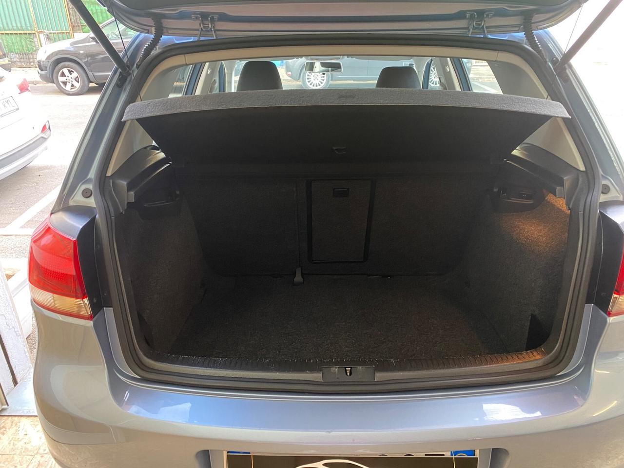 Volkswagen Golf 1.6 TDI DPF 5p. Highline