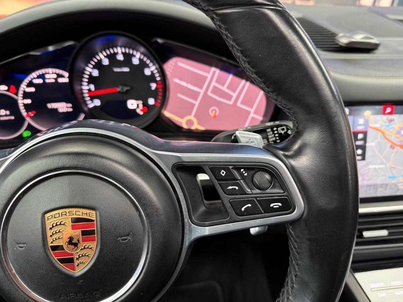 Porsche Cayenne 3.0 V6