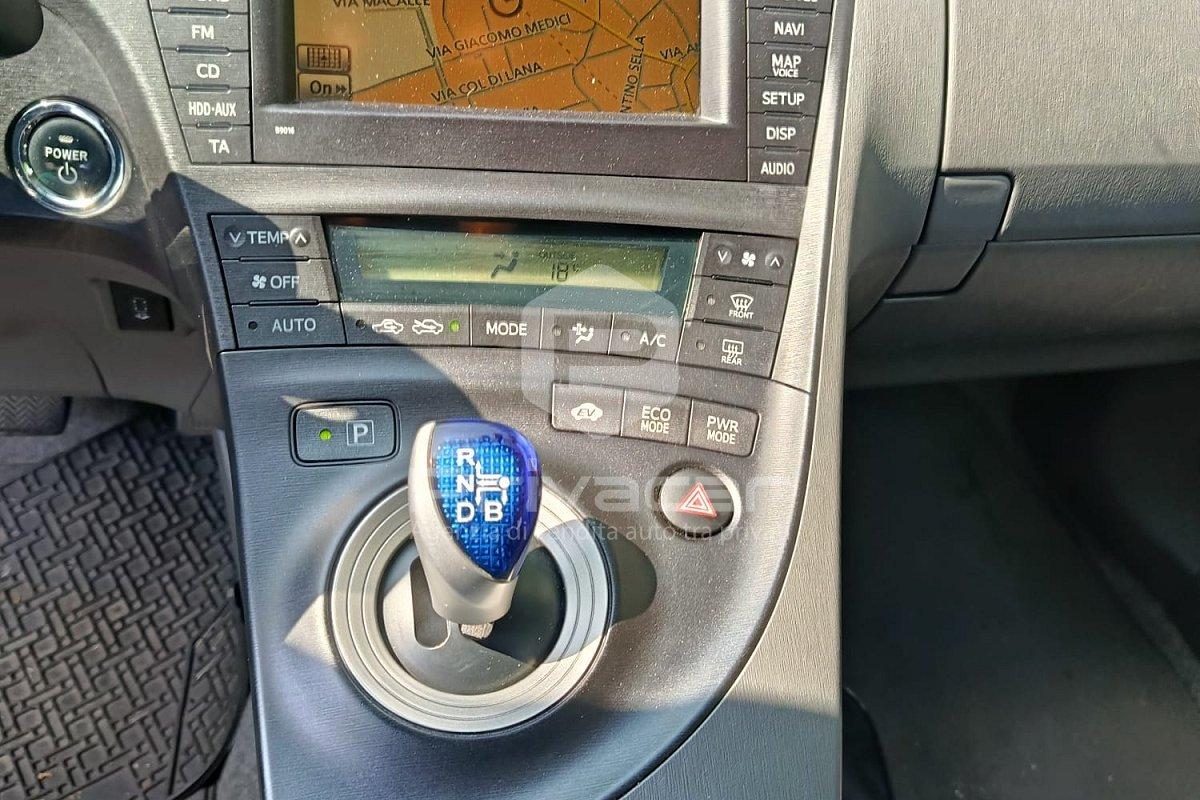 TOYOTA Prius 1.8 Active