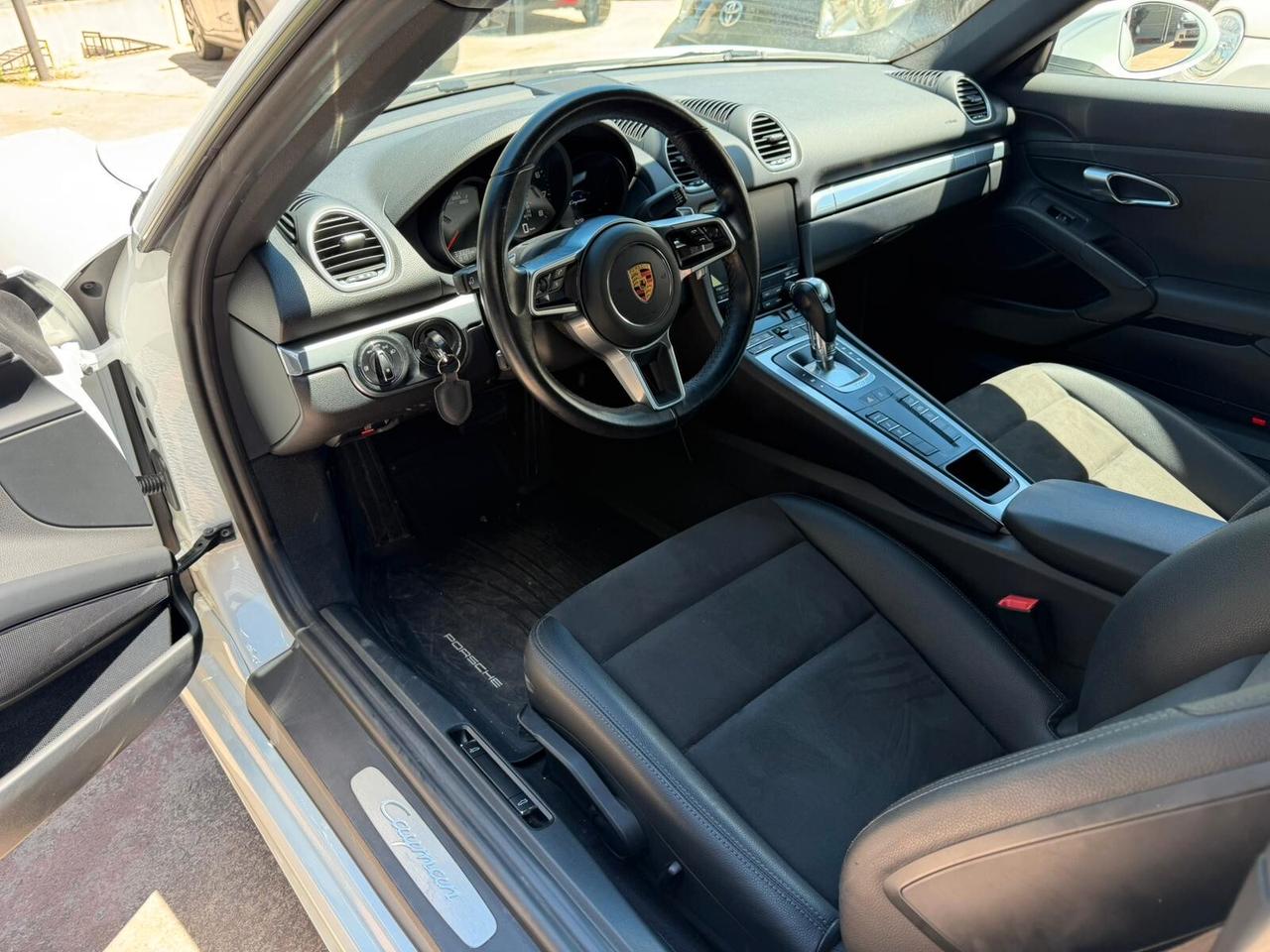 Porsche 718 Spyder Cayman 2.0