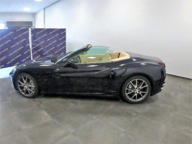 FERRARI California DCT