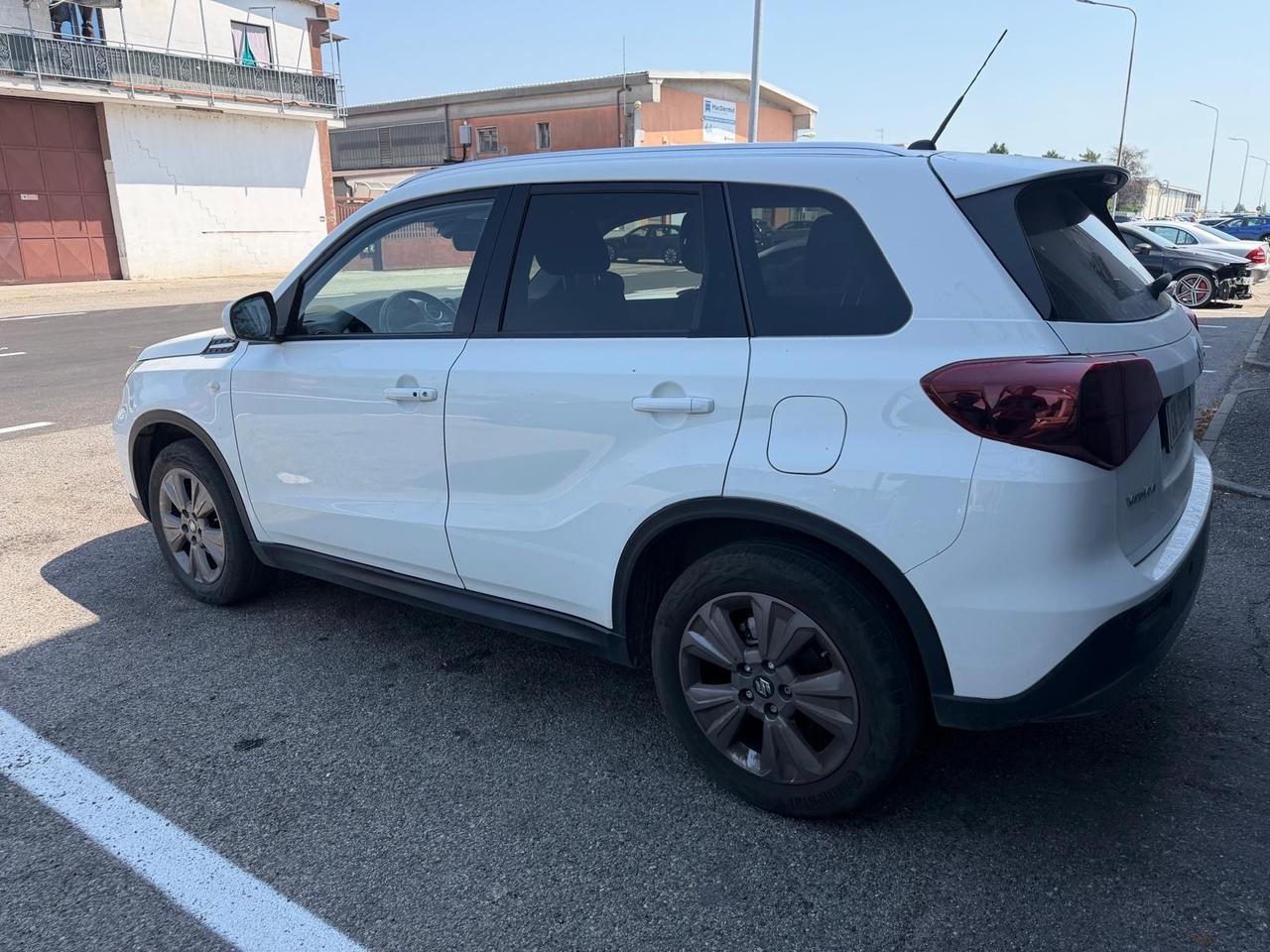 Suzuki Vitara 1.4 Hybrid Cool+
