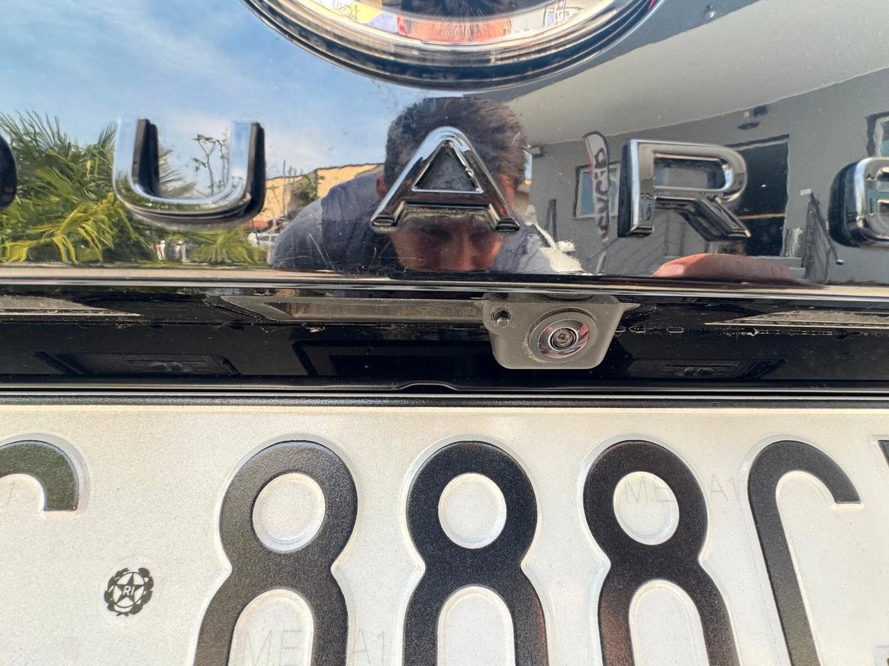 Volkswagen Touareg 3.0 V6 TSI R LINE