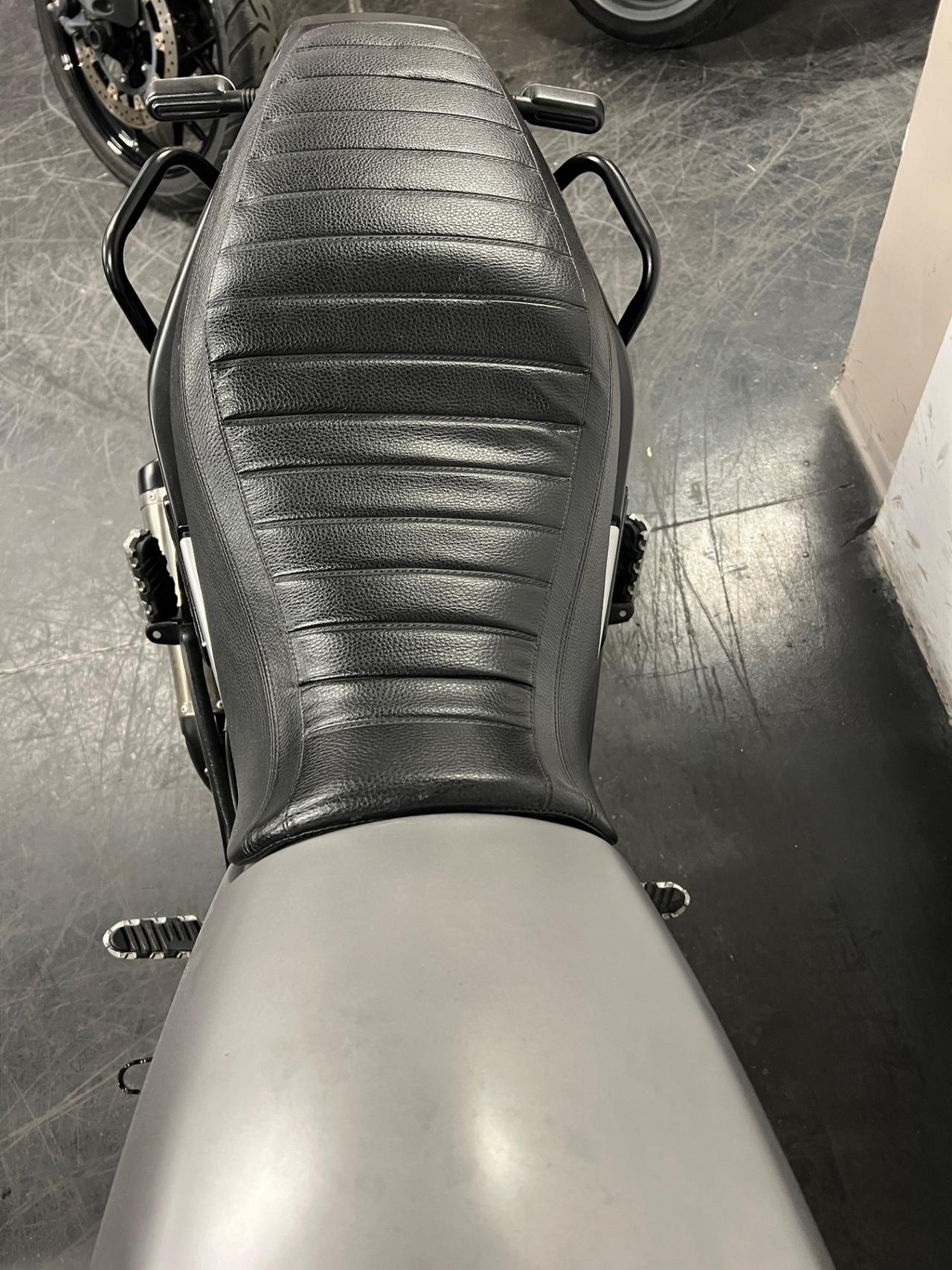 Benelli Leoncino 500