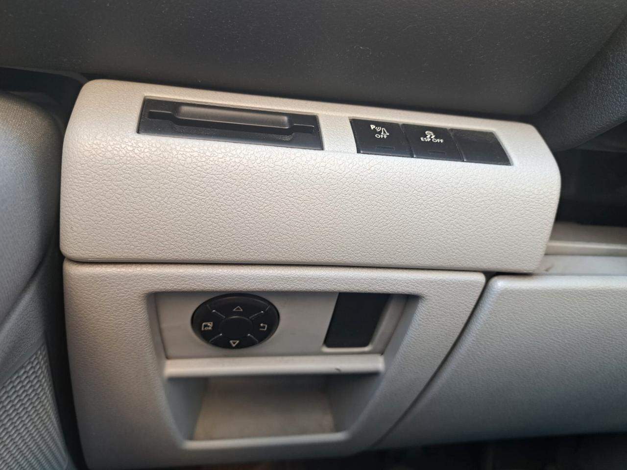 Peugeot 3008 1.6 HDi 112CV Outdoor