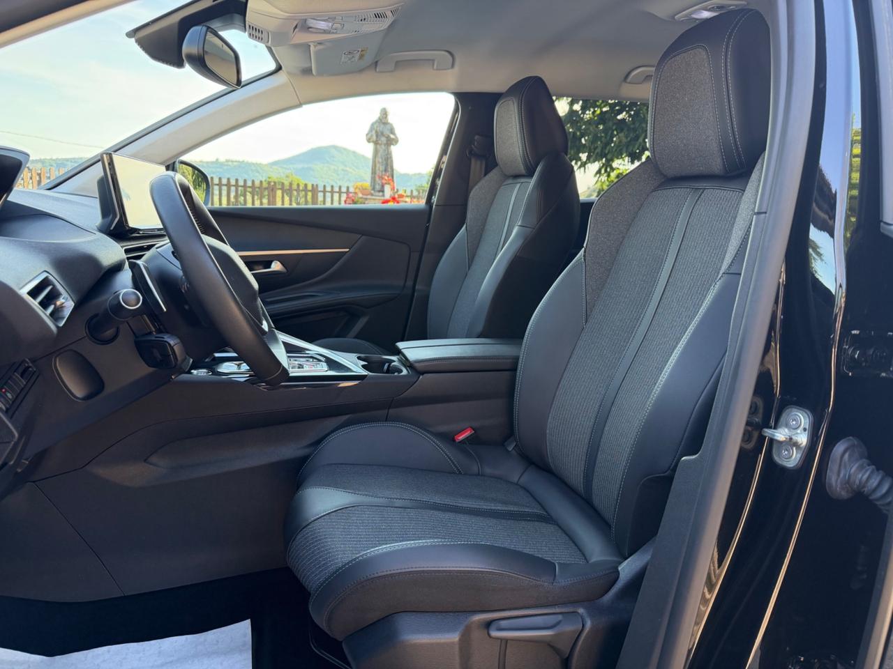 Peugeot 5008 BlueHDi 130 S&S EAT8 Allure