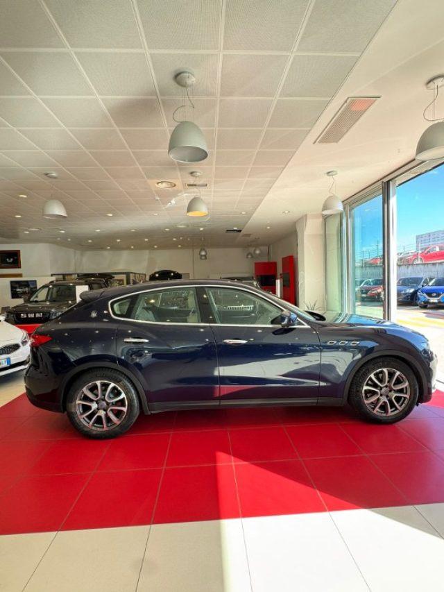MASERATI Levante V6 Diesel 275 CV AWD Granlusso