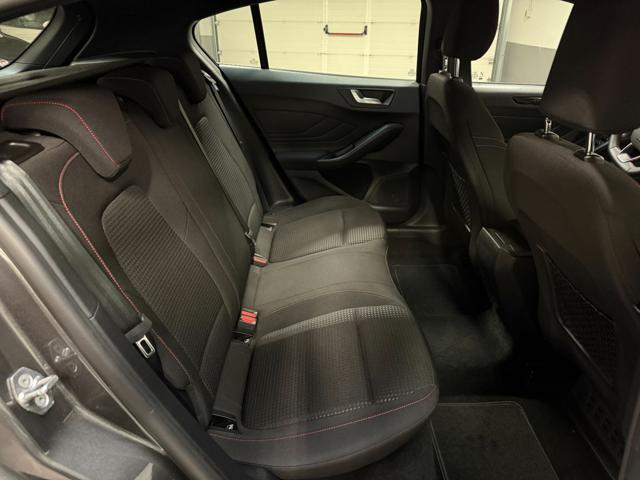 FORD Focus 1.0 EcoBoost Hybrid Powershift 125 CV 5p. ST-Line