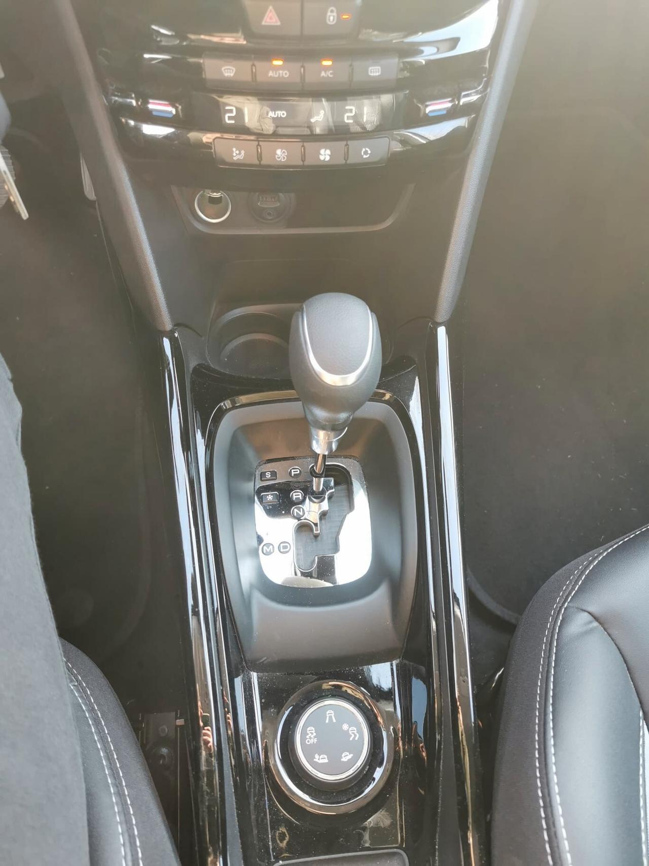 Peugeot 2008 PureTech Turbo 110 EAT6 Allure 2017