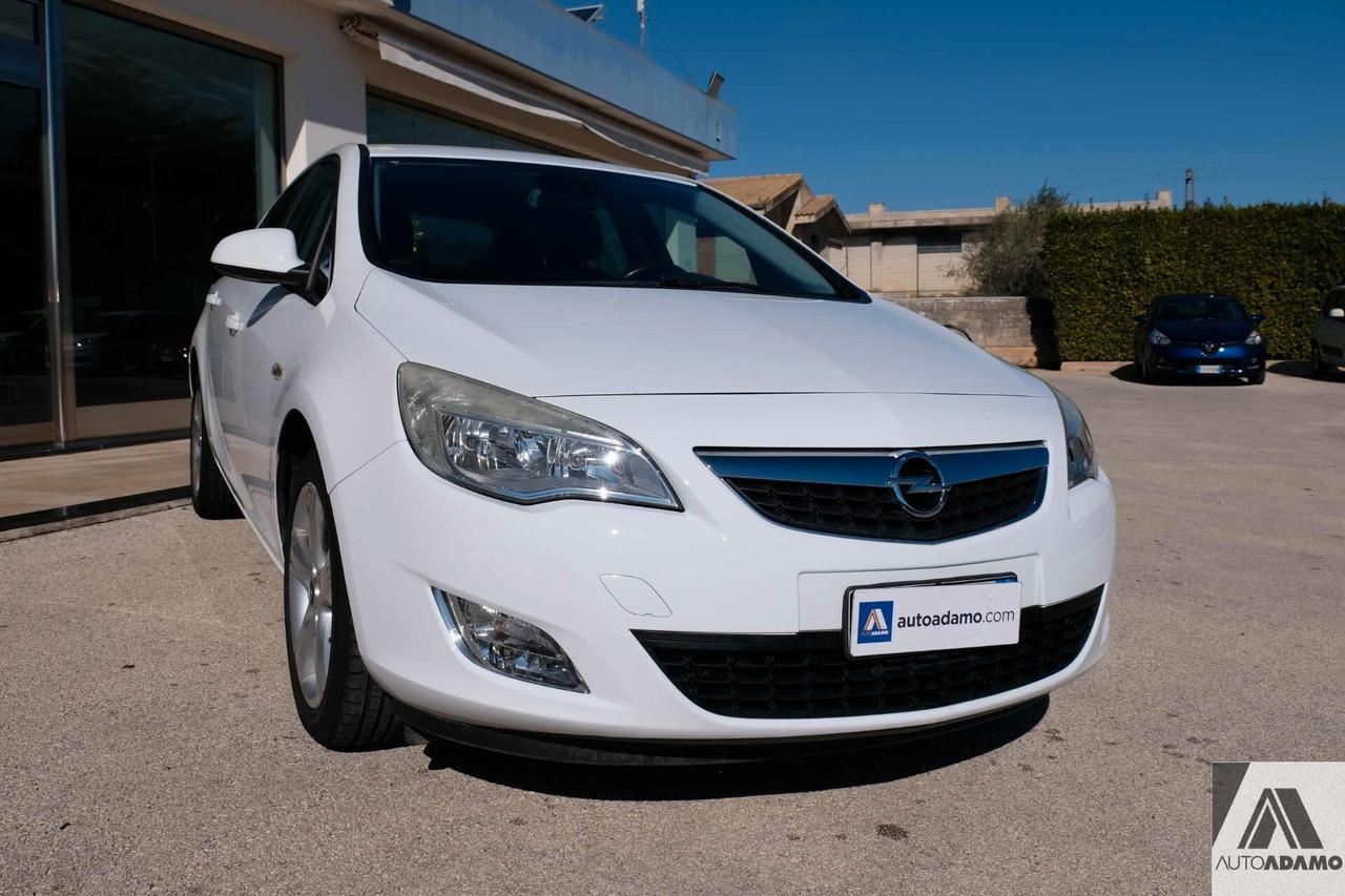 Opel Astra 1.7 CDTI 110CV 5 porte