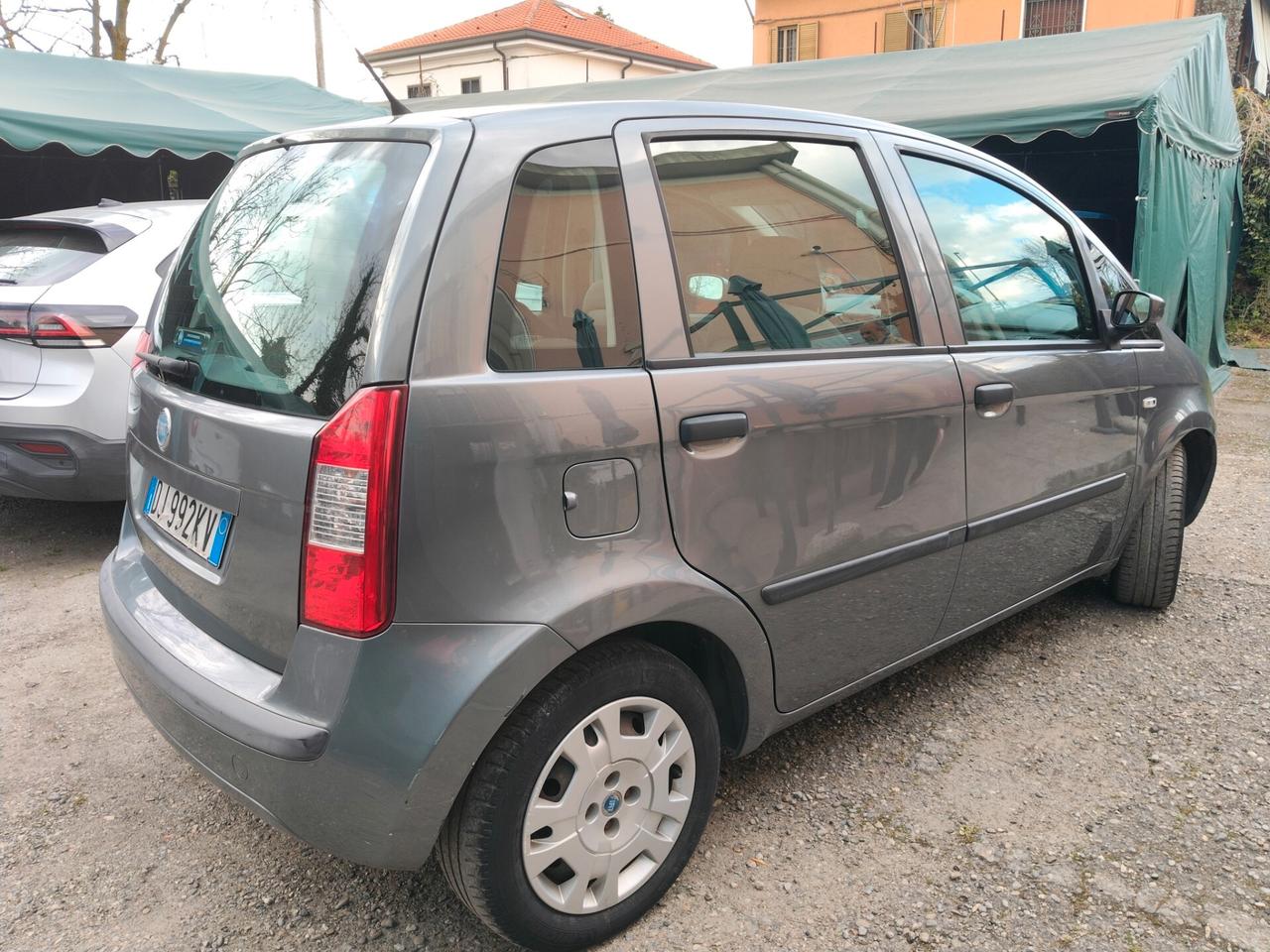 FIAT IDEA OTTIMA PER FAMIGLIA OK NEOPATENTATI!