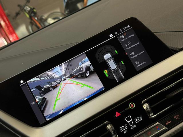 BMW 118 i 5p. Business Advantage