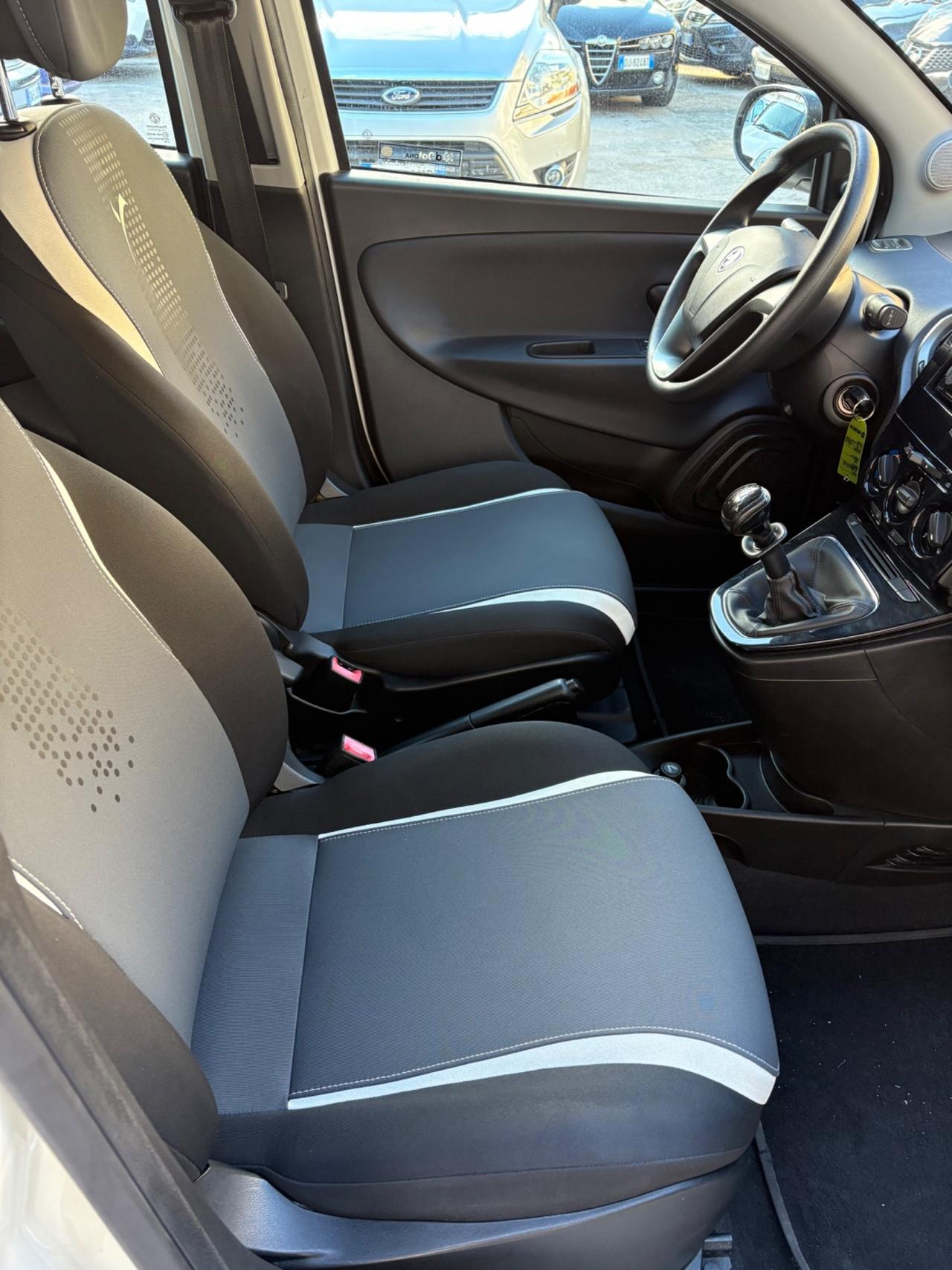 Lancia Ypsilon 1.2 GPL magnifiche condizioni