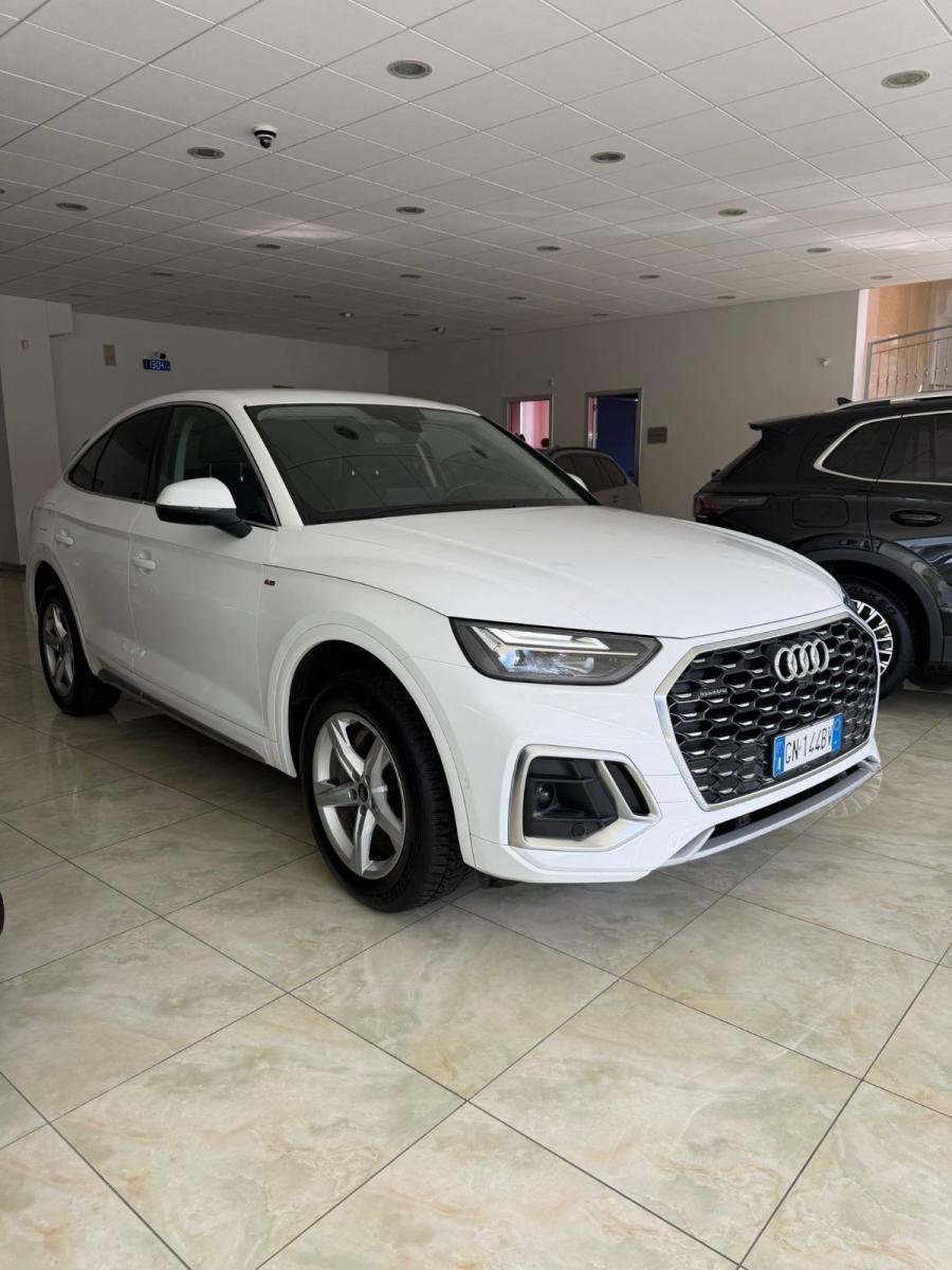 AUDI - Q5 Sportback - Q5 SPB 40 TDI quattro S tronic S line