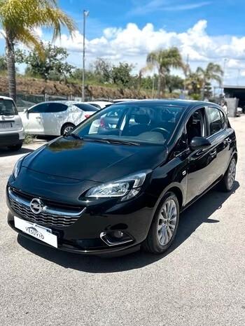 Opel Corsa 1.4 90CV GPL Tech 5 porte Black Edition