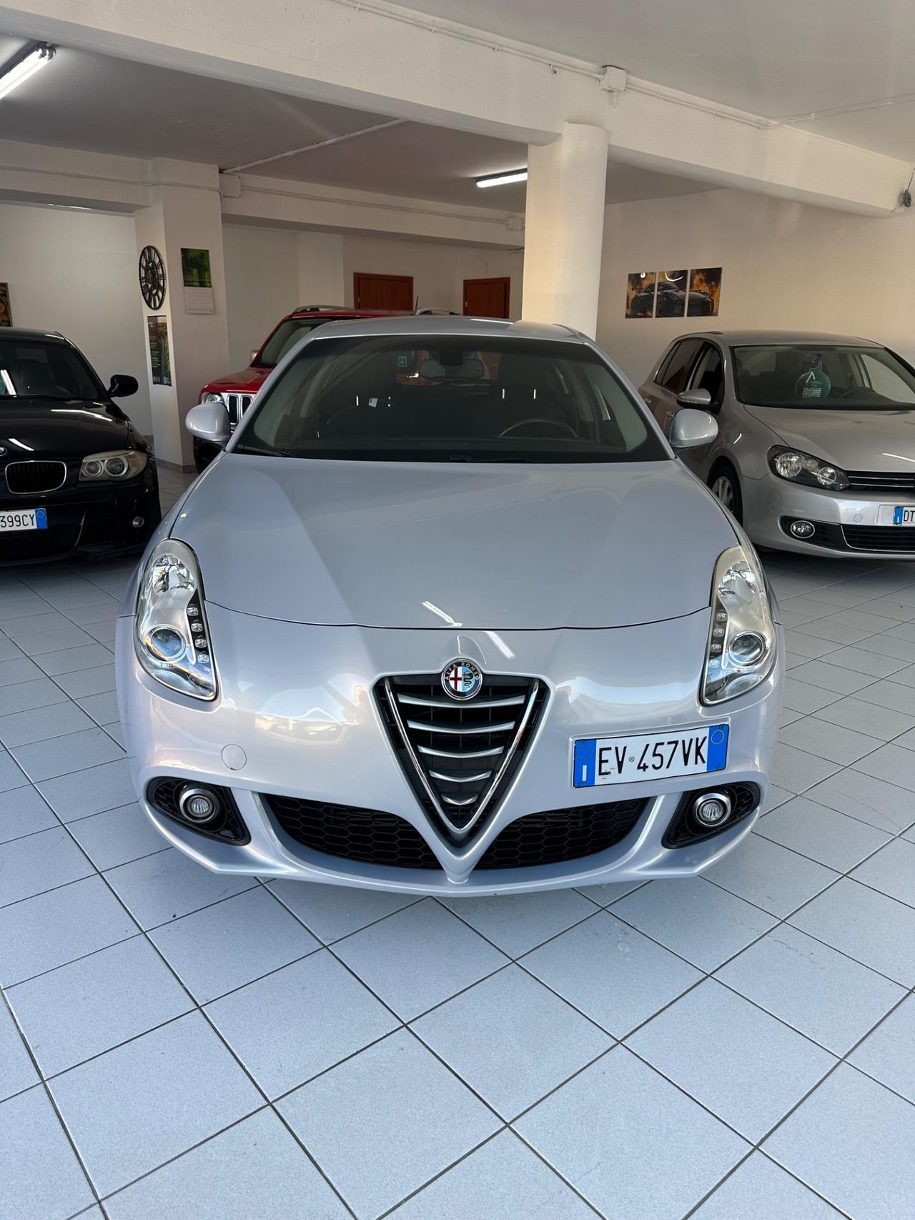 Alfa Romeo Giulietta 1.6 JTDm-2 105 CV Exclusive
