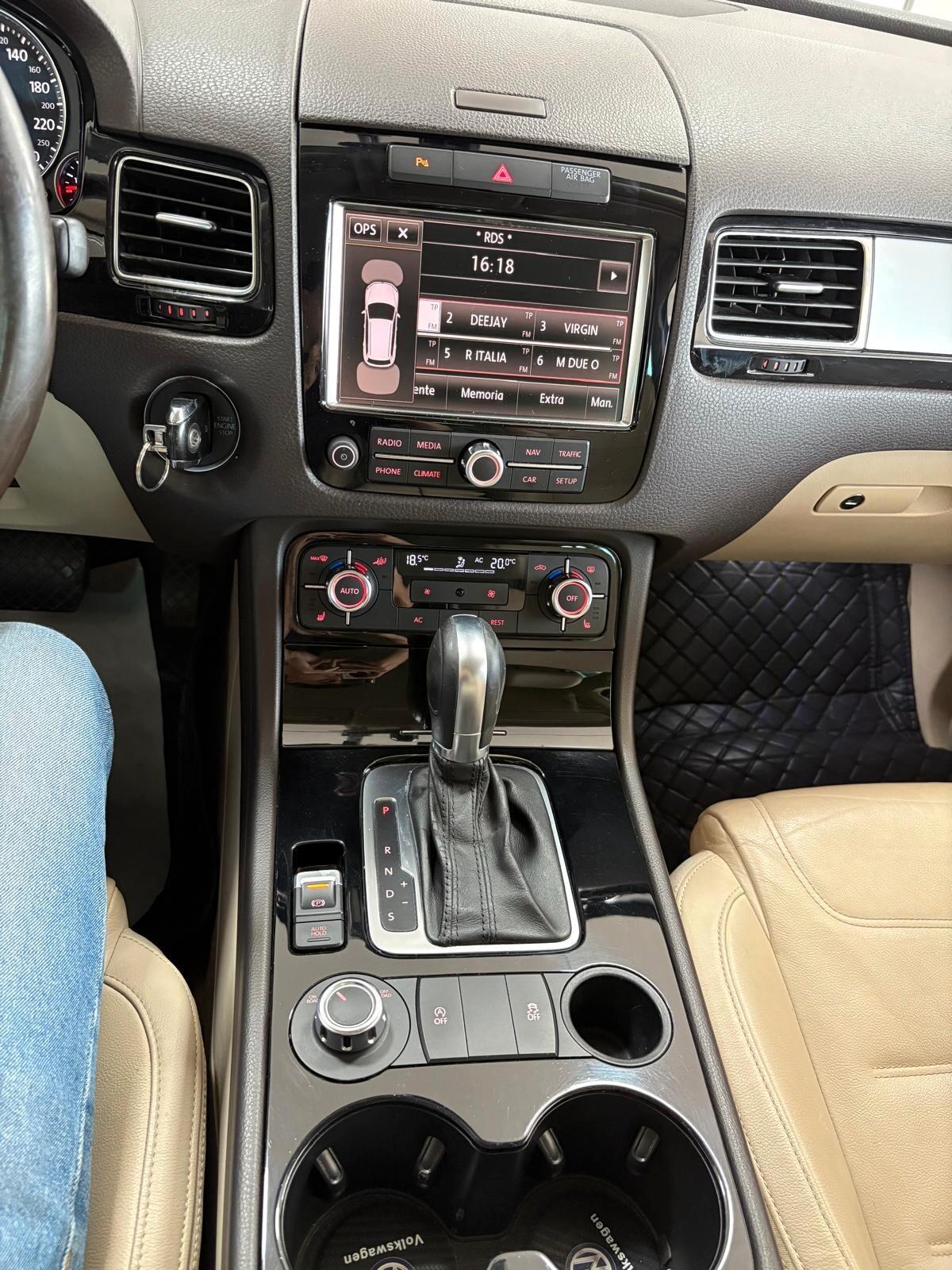 Volkswagen Touareg 3.0 V6 240cv
