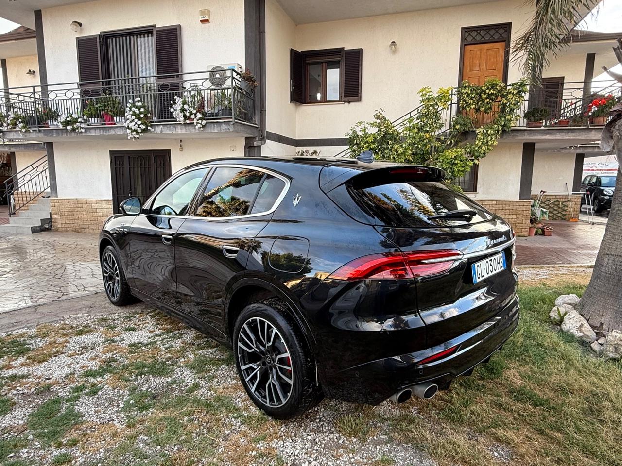 Maserati Grecale MHEV 300 CV AWD GT