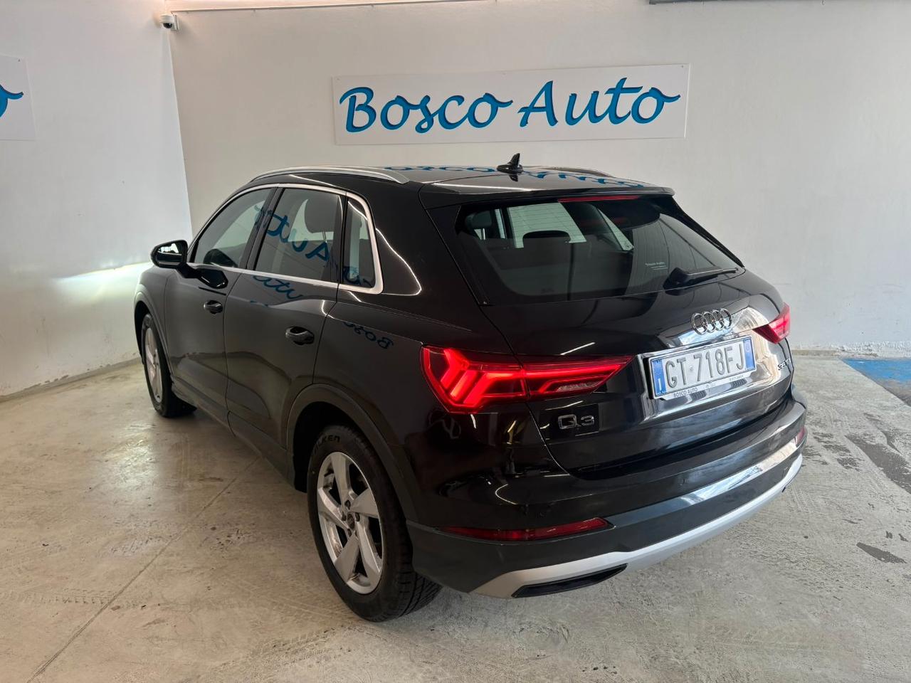 Audi Q3 35 2.0 tdi Business Advanced s-tronic
