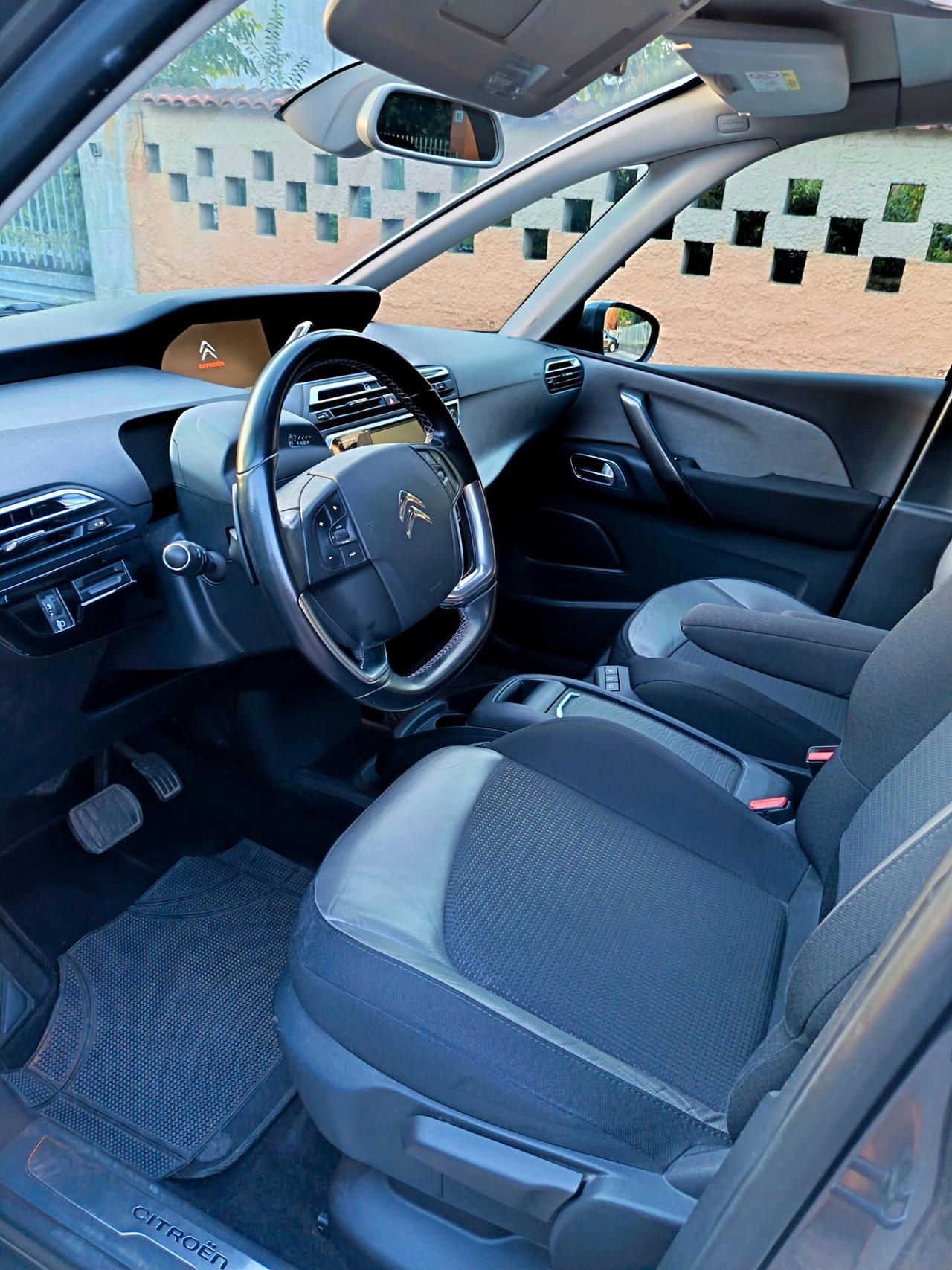 Citroen Grand C4 Picasso BlueHDi 120 S&S Live