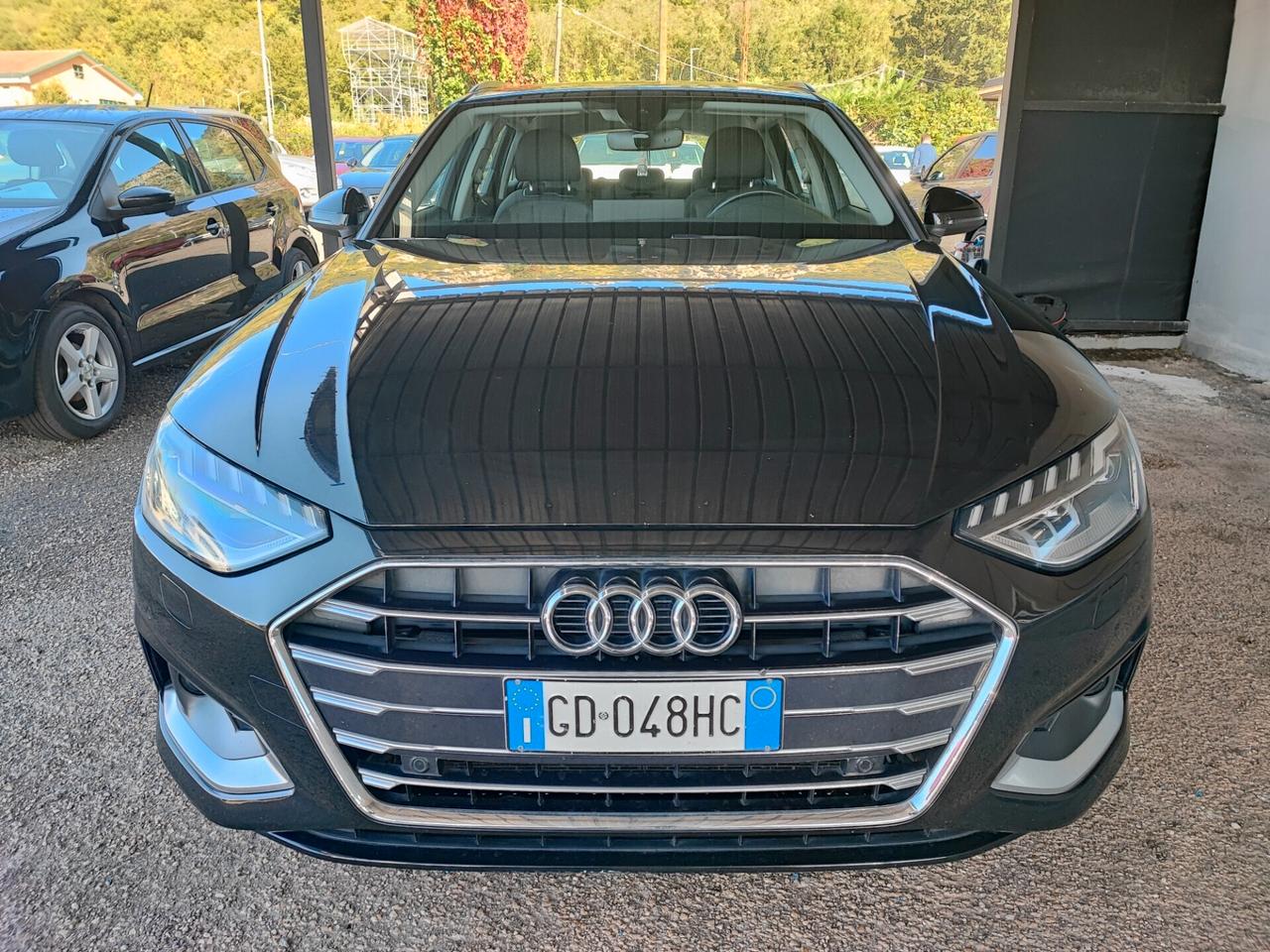 Audi A4 Avant 35 TDI/163 CV S tronic line edition