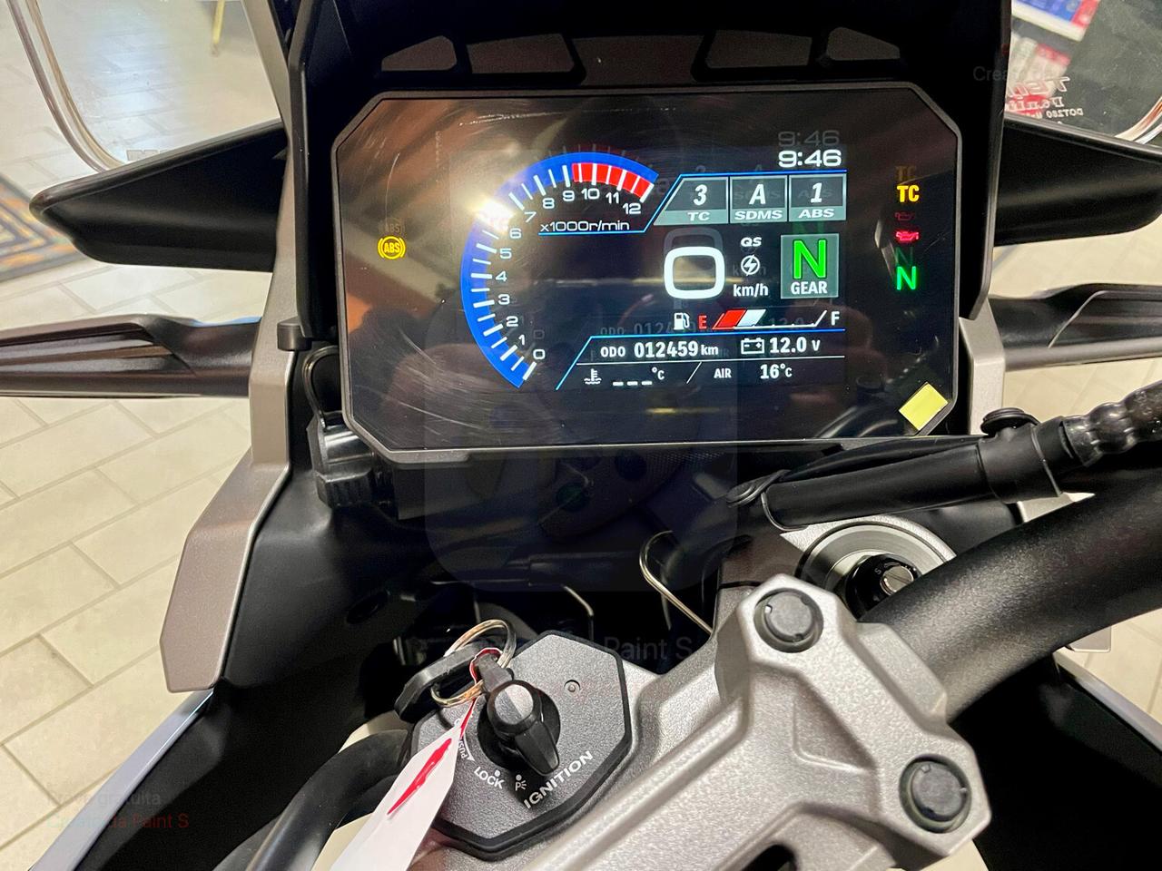 Suzuki V Strom DL 1050 top caise