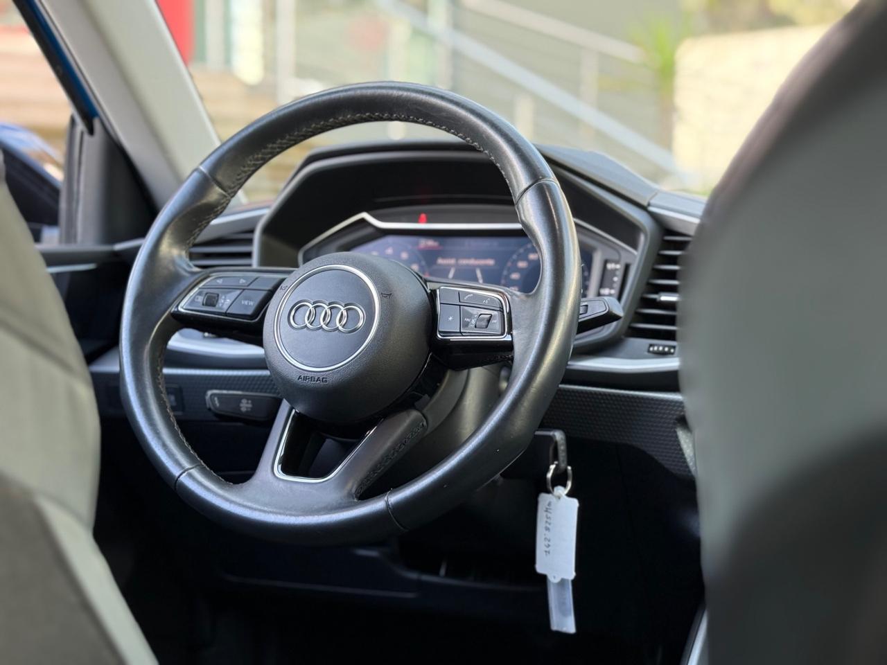 Audi A1 SPB 30 TFSI S tronic S line automatic