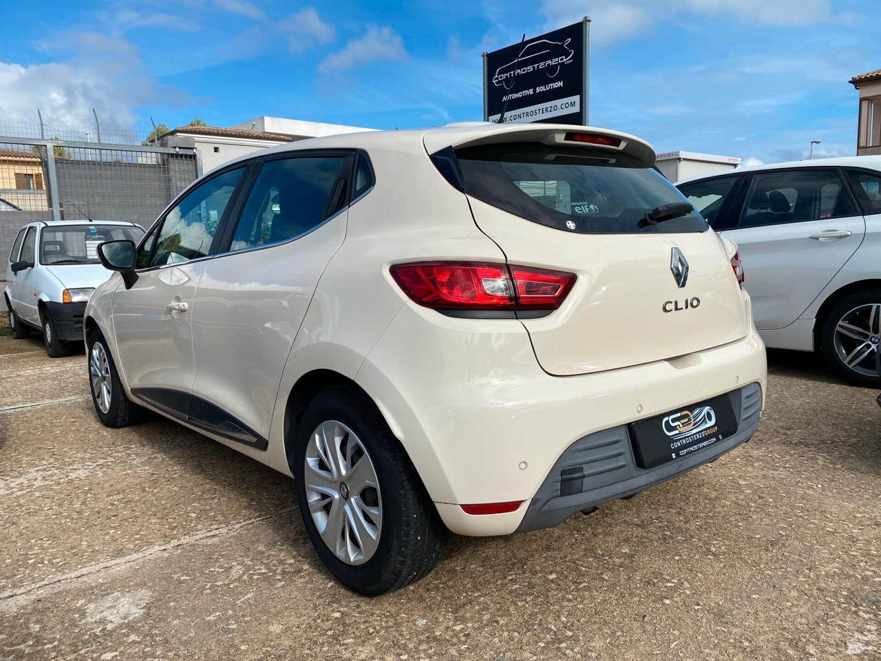 RENAULT CLIO UNICO - TAGLIANDATA