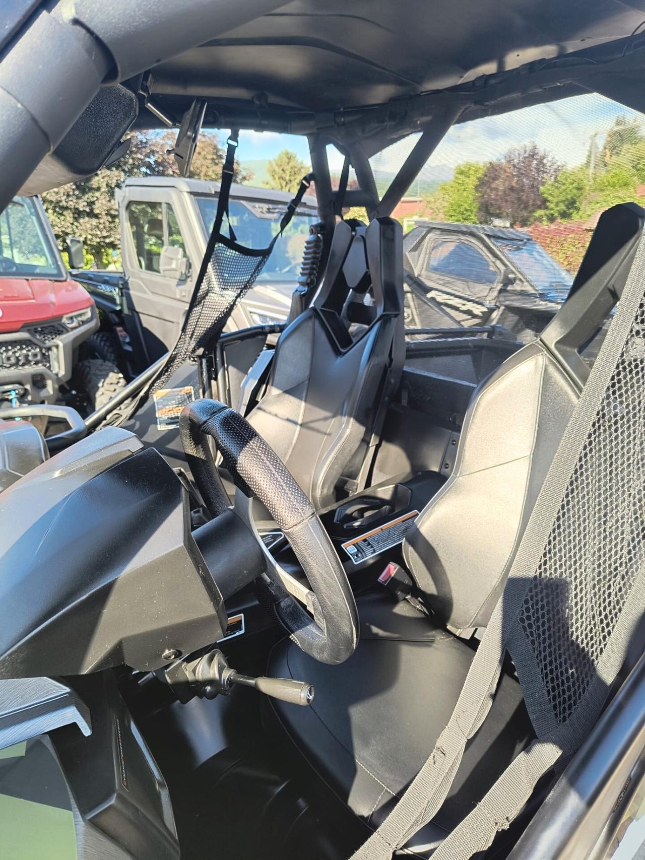 CAN AM 1000 COMMANDER BRP