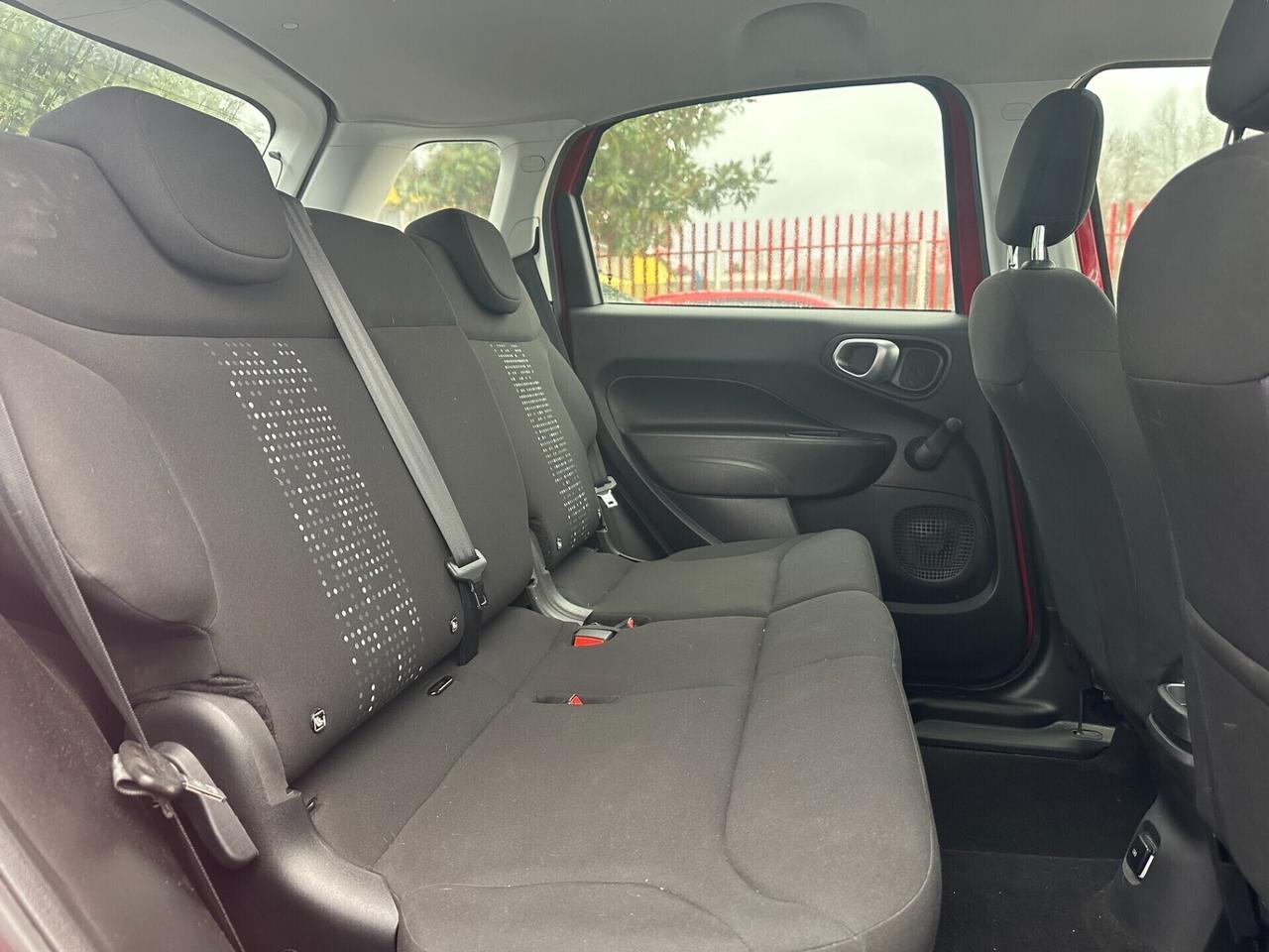 500 L U CONNECT SEMI NEW GARANZIA FINANZIAMENTO