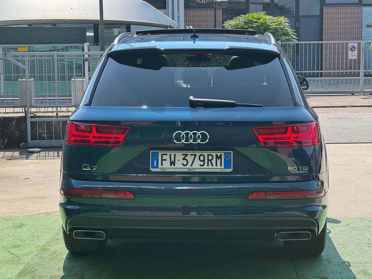 Audi Q7 45 TDI quattro tiptronic Business s-line