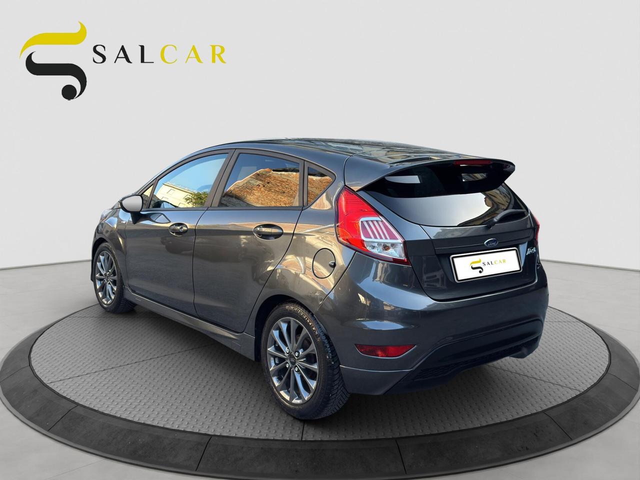 Ford Fiesta 1.5 tdci 75cv ST-line 2017