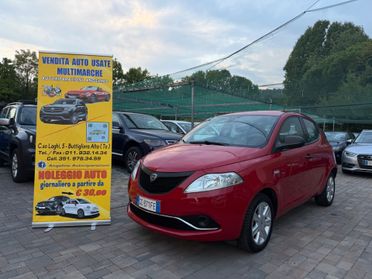 Lancia Ypsilon 1.0 Fire Hybrid Benzina