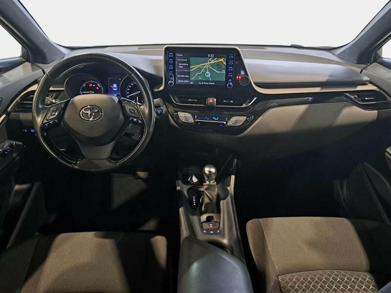 TOYOTA C-HR 1.8H 98CV E-CVT Business