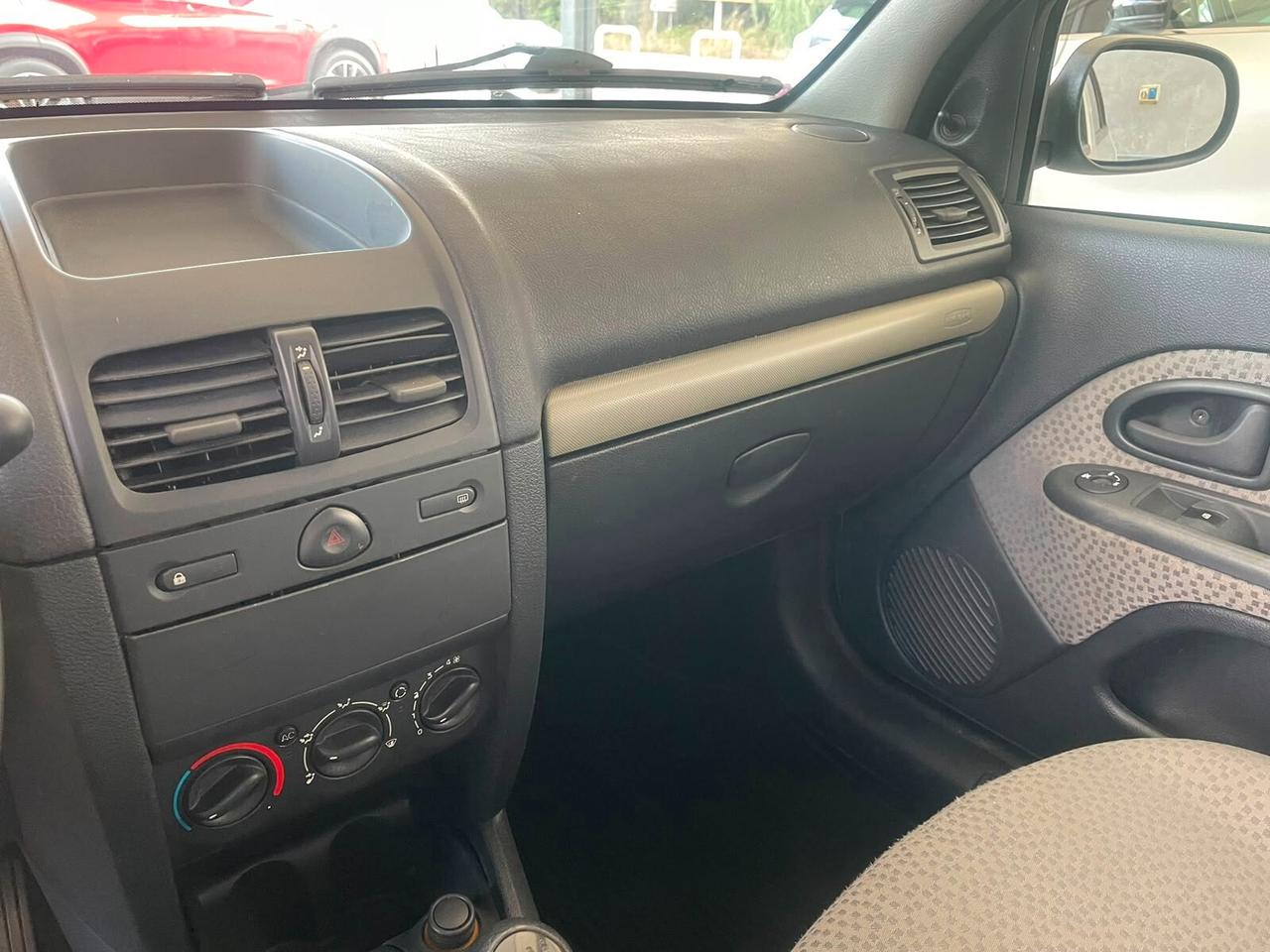 Renault Clio 1.2 cat 5 porte Fairway