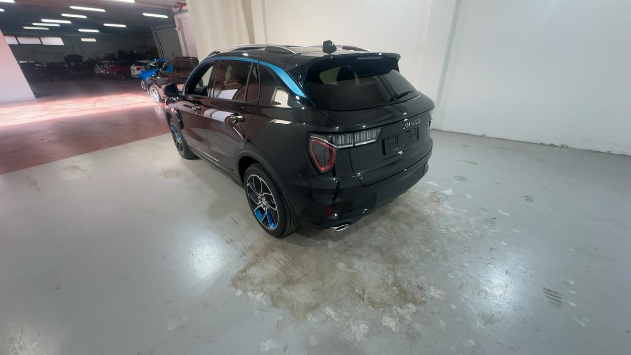 Lynk&co 01 PHEV