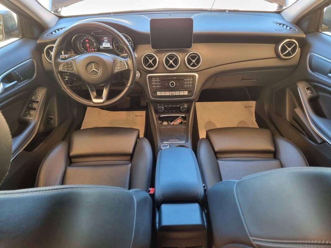 Mercedes-benz GLA 220 d Automatic 4Matic Business