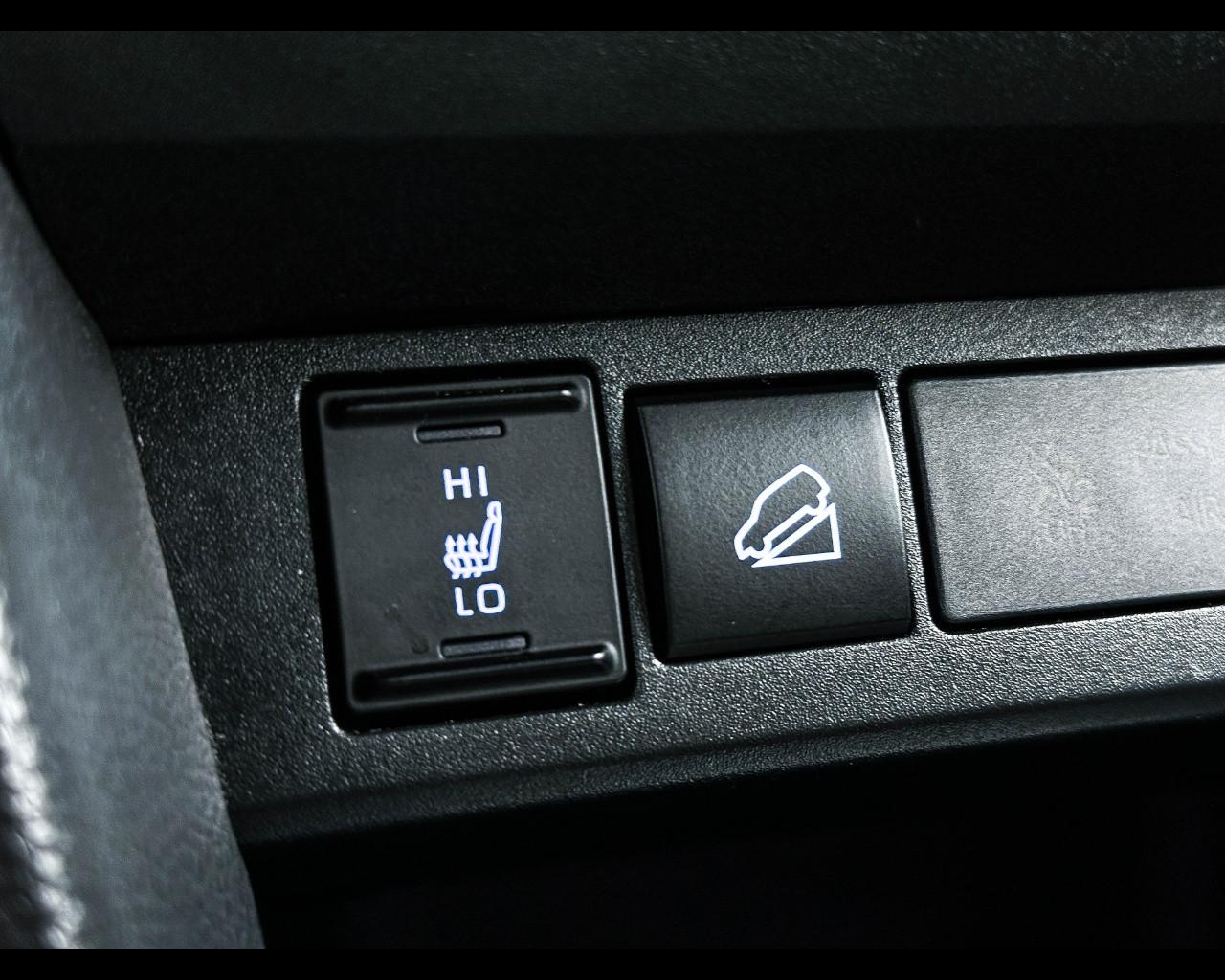 TOYOTA Yaris Cross - Yaris Cross 1.5 Hybrid 5p. E-CVT AWD-i Trend