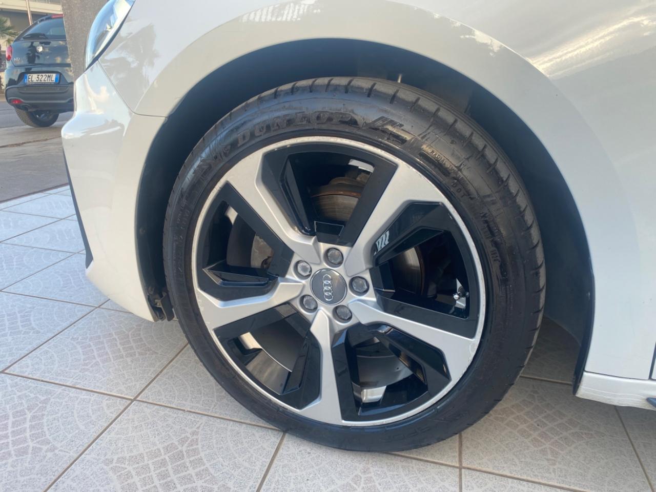 Audi A1 SPB 30 TFSI S tronic line edition