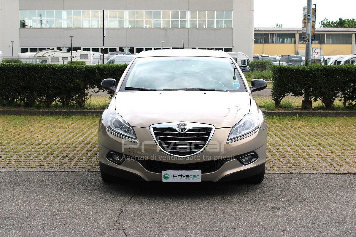 LANCIA Delta 1.6 MJT DPF 105 CV Silver