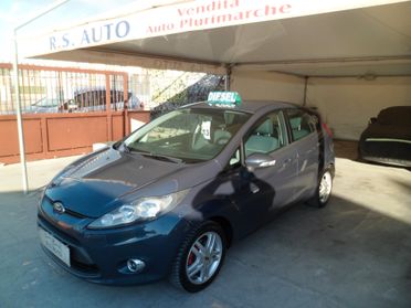 Ford Fiesta 1.4 TDCi 70CV 5 porte full 12