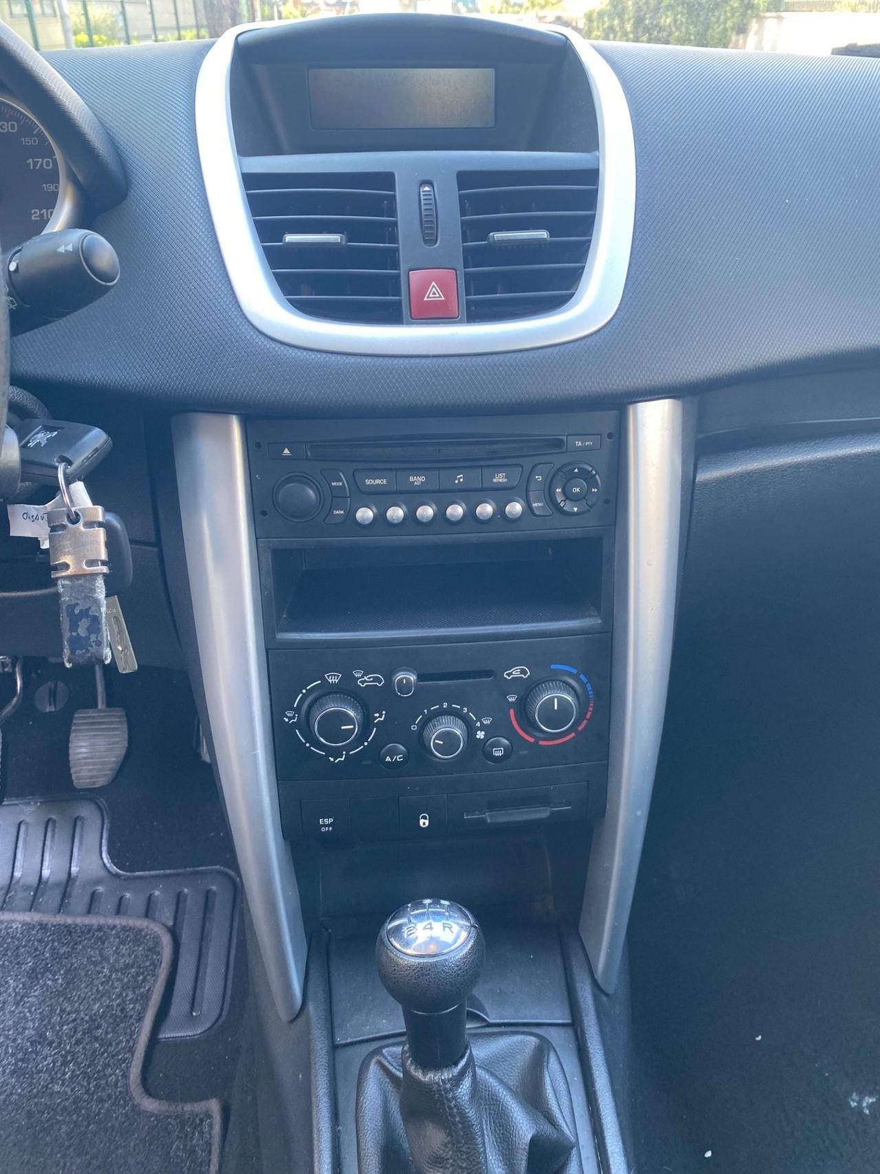Peugeot 207 Plus 1.4 8V 75CV 5p. ECO GPL