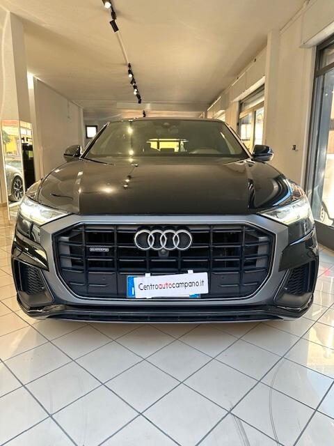 Audi Q8 50 3.0 tdi mhev S-line Edition