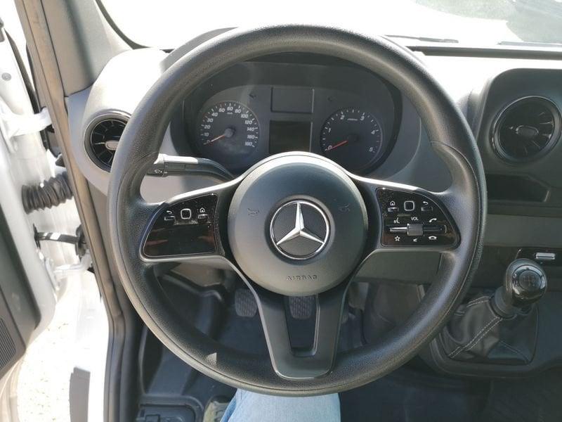 Mercedes-Benz Sprinter F39/33 311 CDI FWD TA Furgone